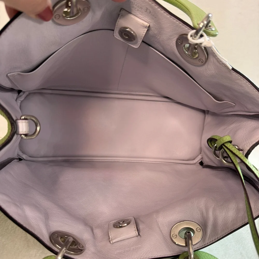 Dior Green Pebbled Leather Medium Issime Shopper Tote with Detachable Pouch - Picture 6 of 10
